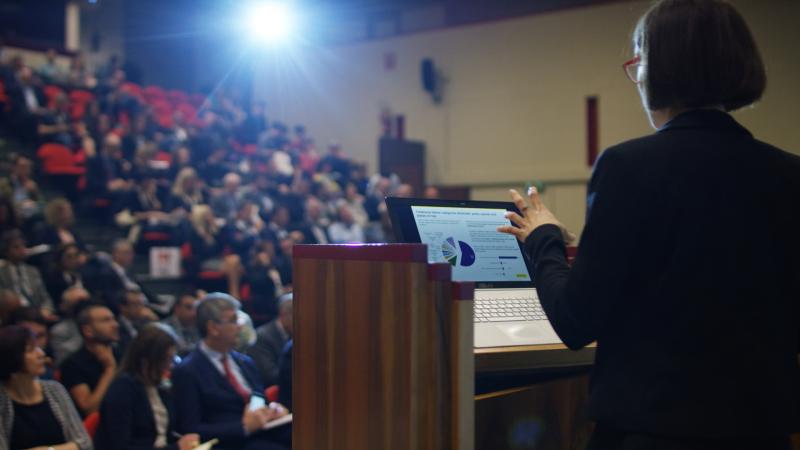 Coaching parole en public